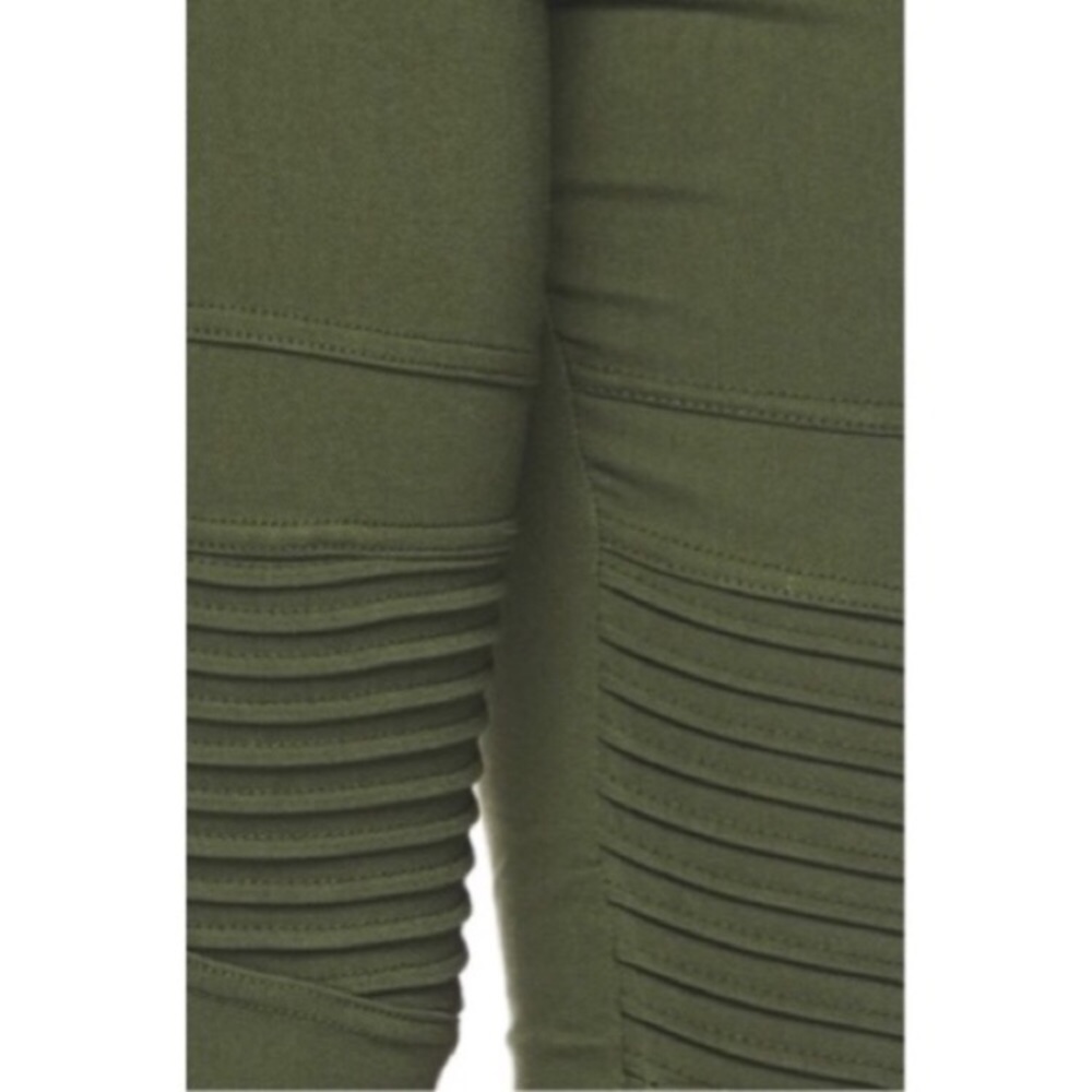 ❗️LAST❗️Olive Moto Leggings with Back Pockets - Picture 4 of 5